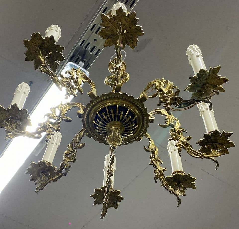 Старинная бронзовая люстра