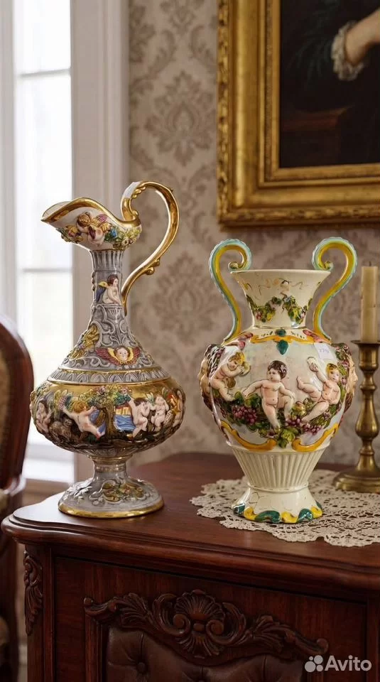 Декоративный кувшин и ваза Capodimonte