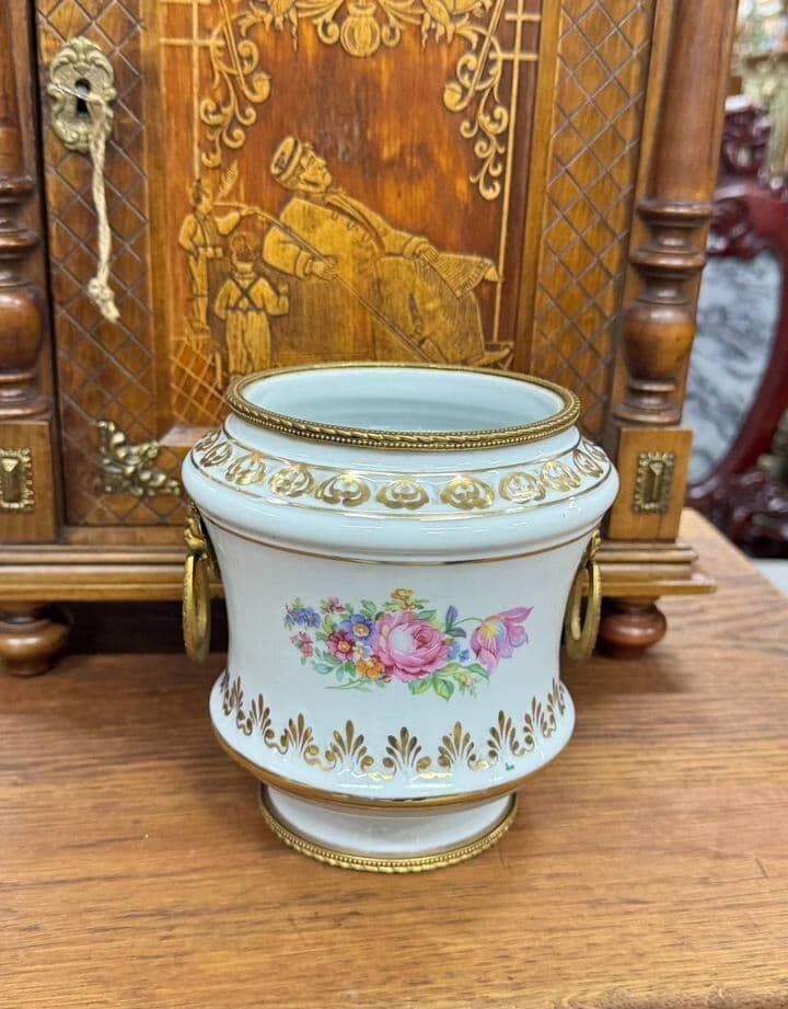 Старинная ваза с ручками Limoges