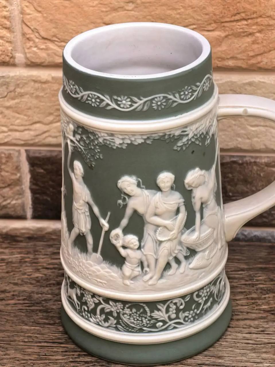 Коллекционная кружка-кувшин Villeroy & Boch Mettlach «Весна» (Лимитированная серия)