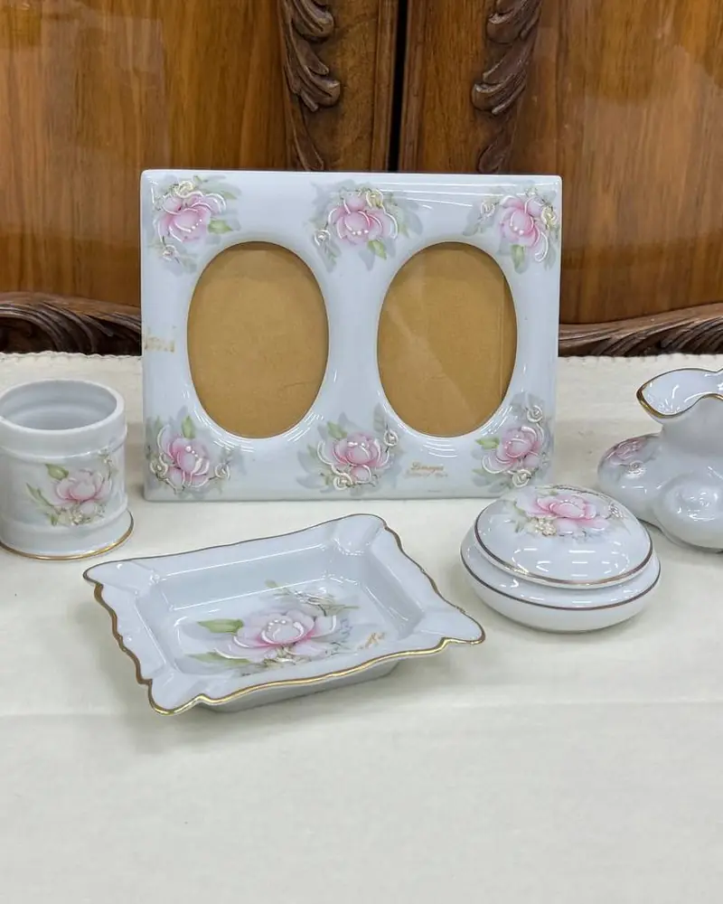 Винтажный туалетный гарнитур Limoges (Франция) , 6 предметов