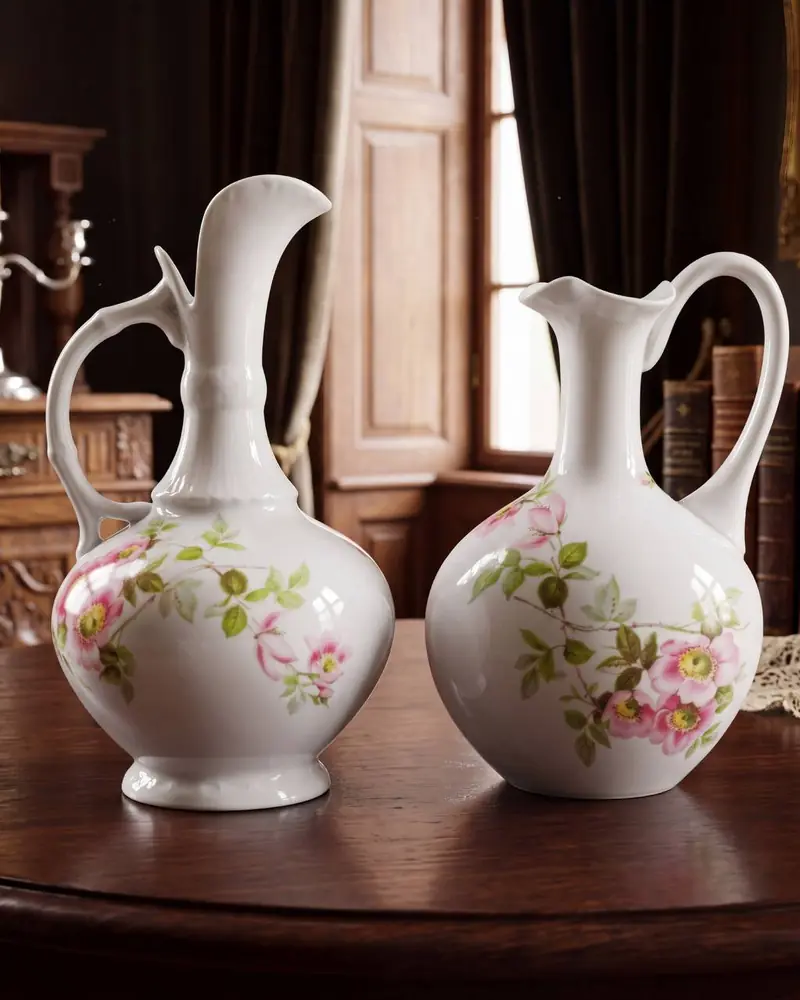 Парные винтажные кувшины-вазы "Шиповник" Limoges Giraud, Франция, фарфор.
